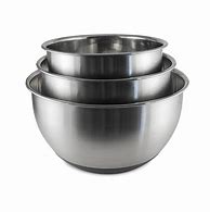 What-Equipment-Do-You-Need-To-Make-Homemade-Ice-Cream-Apr25-update-image-3 mixing bowls-Frosted-Fusions
