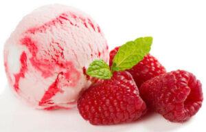 sweet-treats-for-mum-homemade-ice-cream-to-celebrate-mothers day update Feb25 image 3 raspberry ripple ice cream with fresh raspberries Frosted Fusions