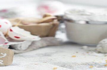 Easter-Sundae-Fundae-Homemade-Ice-Cream-Ideas-For-Easter-featured-image-200x650w-happy-easter-sign-with-decorated-eggs-and-ice-cream-in-background-frosted-fusions