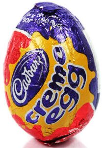 homemade-cadbury-egg-ice-cream-recipe-image-2-singular-cadbury-cream-egg-frosted-fusions