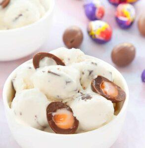 homemade-cadbury-egg-ice-cream-recipe-image-7-cadbury-cream-egg-ice-cream-frosted-fusions