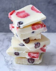 Fun-Easy-And-Healthy-Frozen-Dessert-Recipe-Ideas-For-Kids-image-4-pile-of-yoghurt-and-berry-bark-frosted-fusions