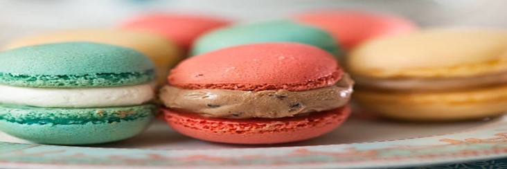 homemade-macaron-ice-cream-recipes-and-ideas-featured image 207x620w colourful macaron ice cream sandwiches Frosted Fusions
